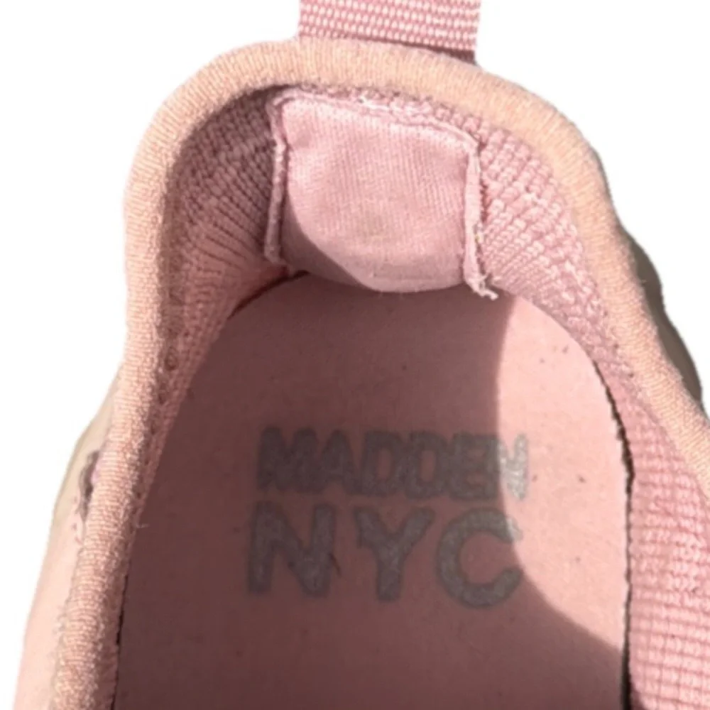 Steve Madden Trendy Pink Rhinestone Sneakers for Women Size 6